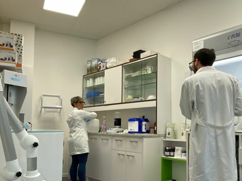 Laboratorio Galenico di Farmacia Polirone